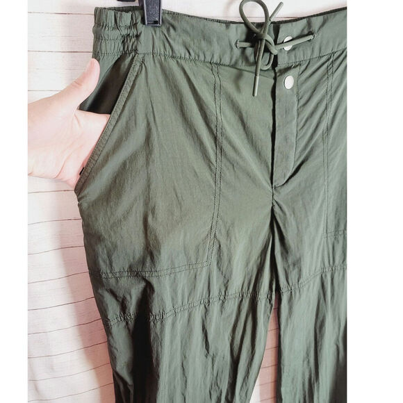 ATHLETA EXPEDITION JOGGER in HUNTER GREEN, SZ 4 TALL - Picture 3 of 12
